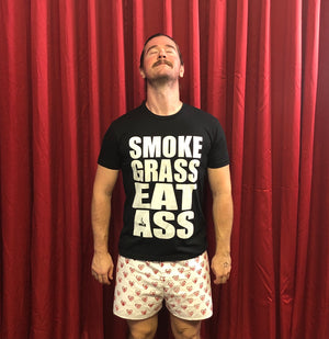 Smoke Grass Eat Ass T-shirt - Black